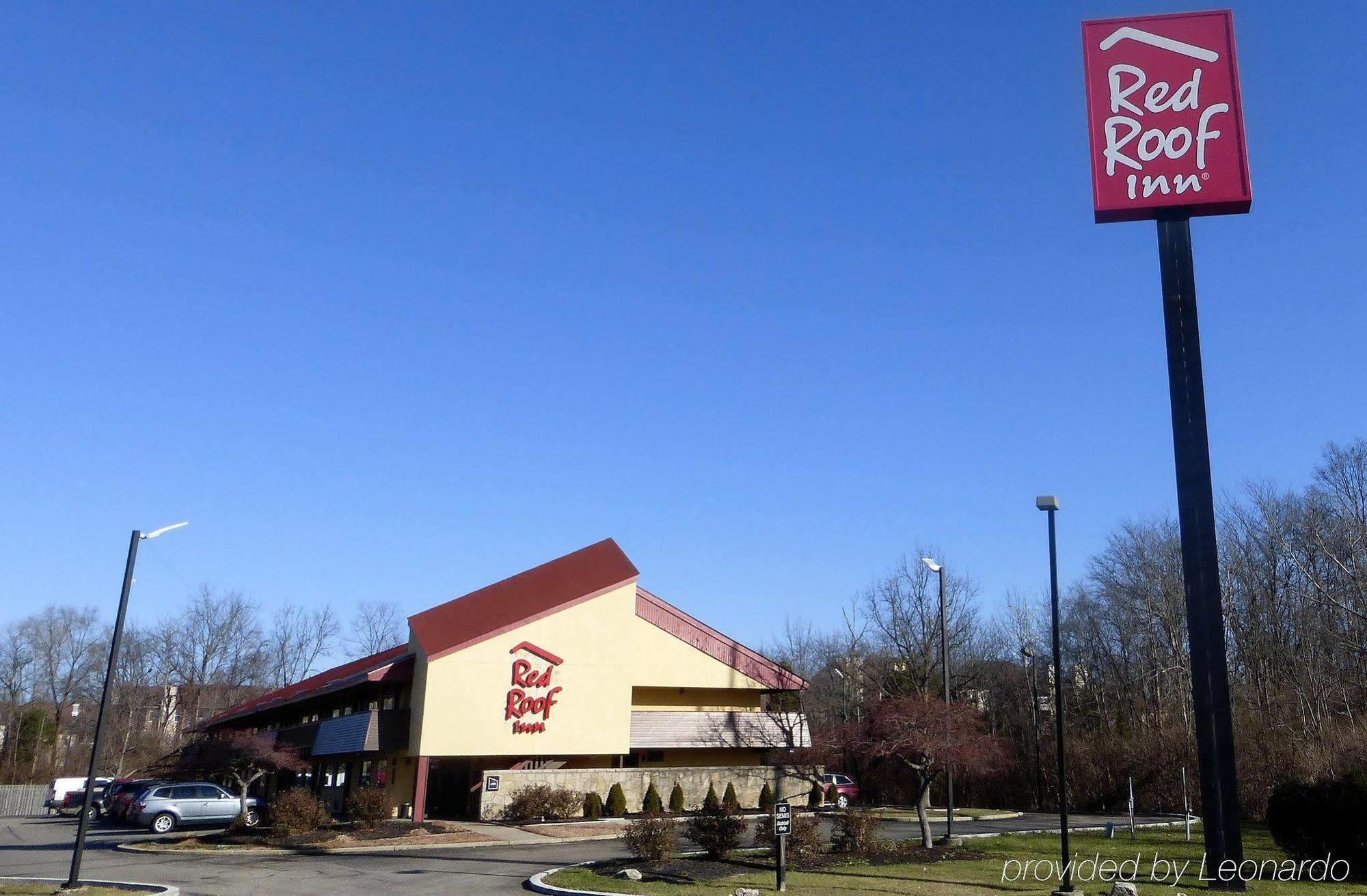 Red Roof Inn Cincinnati East - Beechmont Cherry Grove Exterior photo